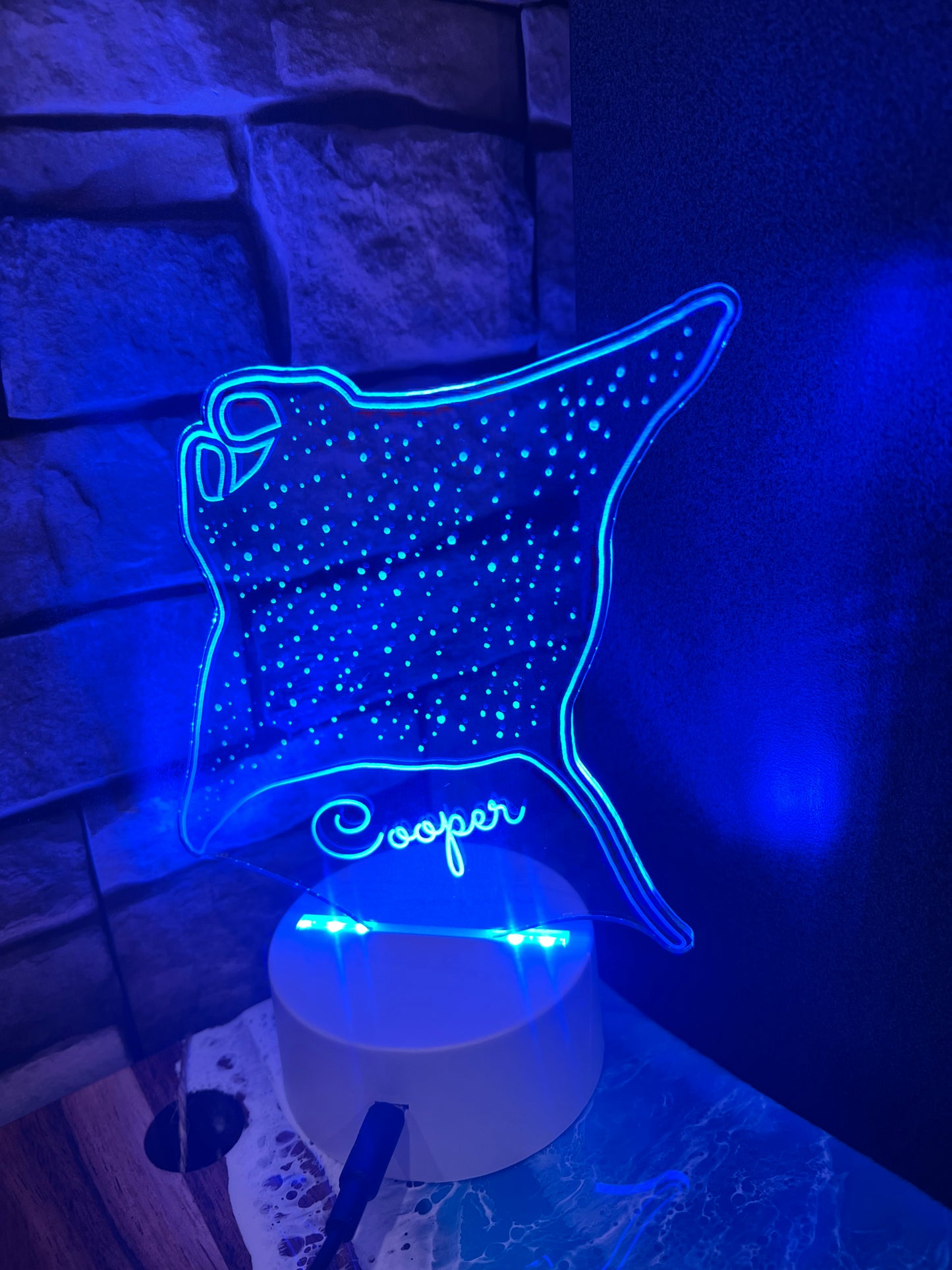 Manta Ray LED Lamp