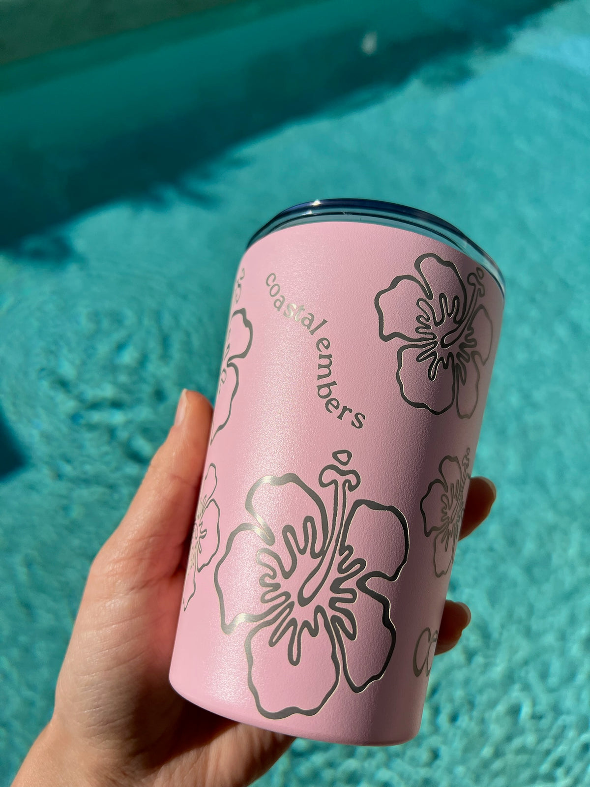 Pink hibiscus Insulated Travel Mug