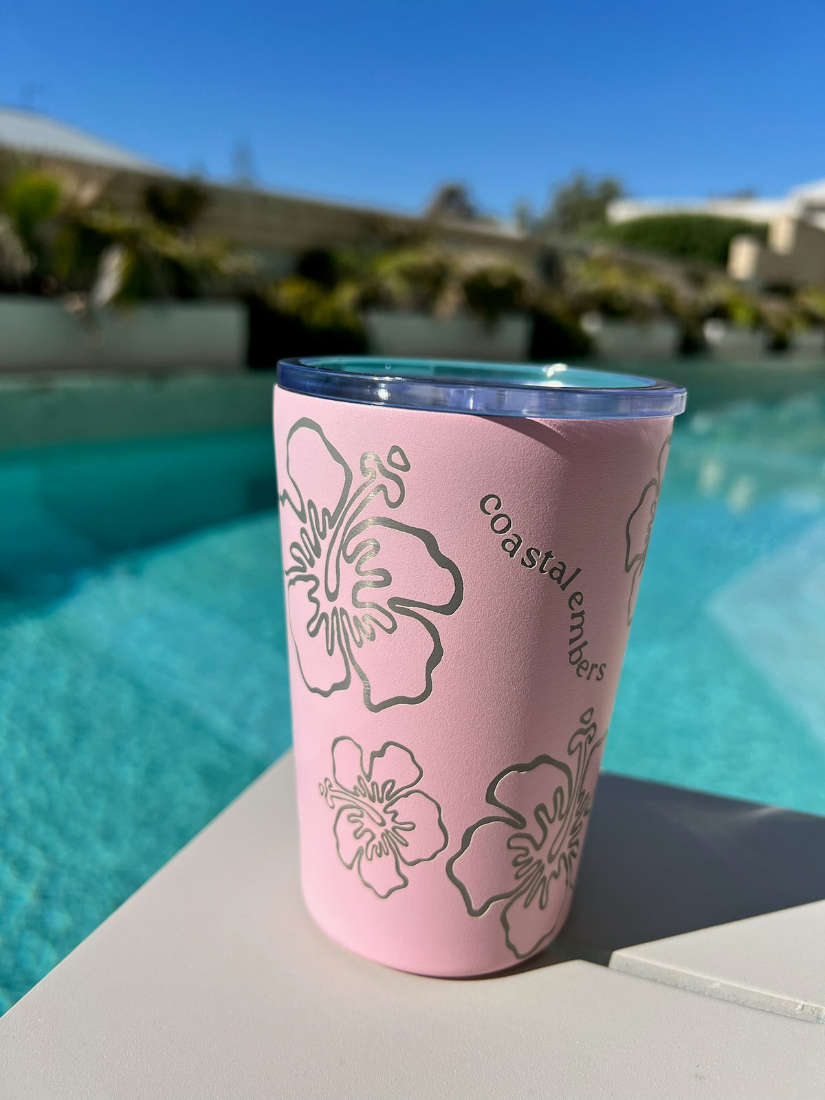 Pink hibiscus Insulated Travel Mug