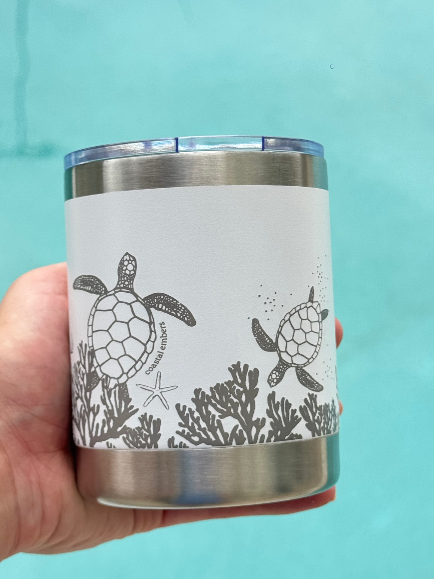 White Coral Reef Turtle Insulated Cup