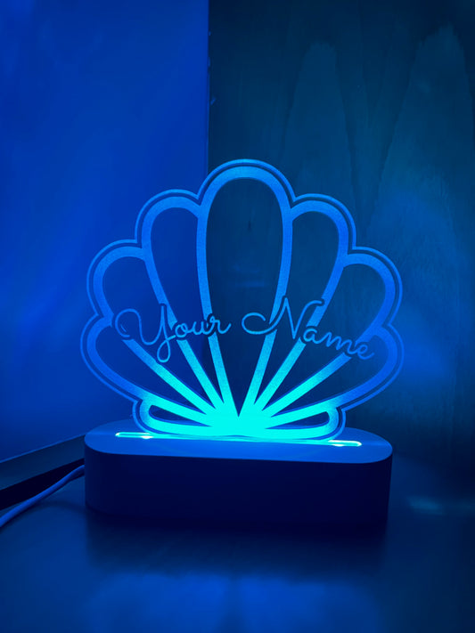 Clam LED Lamp