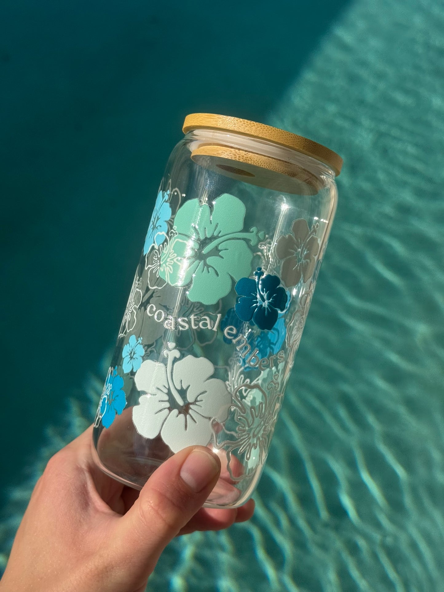 Ocean Hibiscus Glass Tumbler